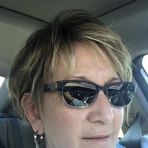 Meet your Posher, Patti